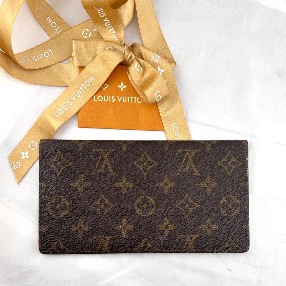 AUTHENTIC Louis Vuitton wallet. Good condition. - Picture 2 of 13